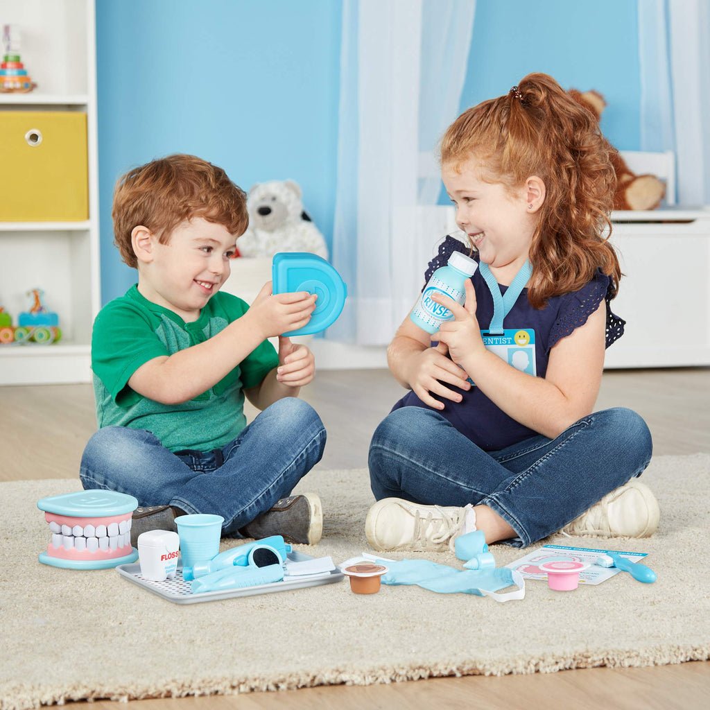 Melissa & Doug Super Smile Dentist Play Set, 25-Piece Dentist Kit with Oversized Teeth